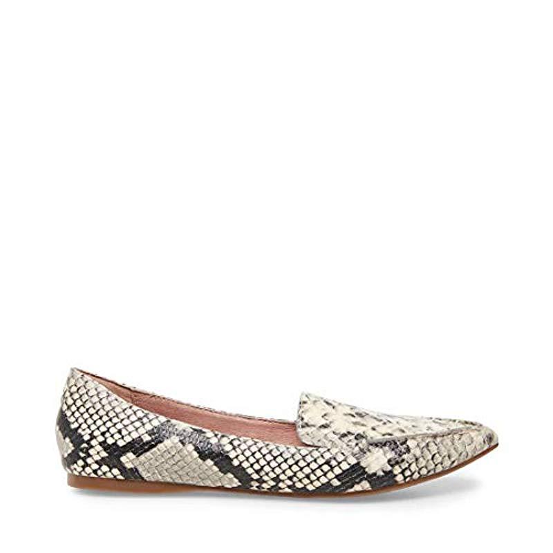 steve madden feather snake flats
