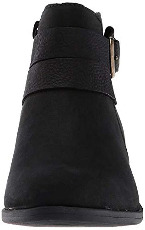 clarks addiy cora