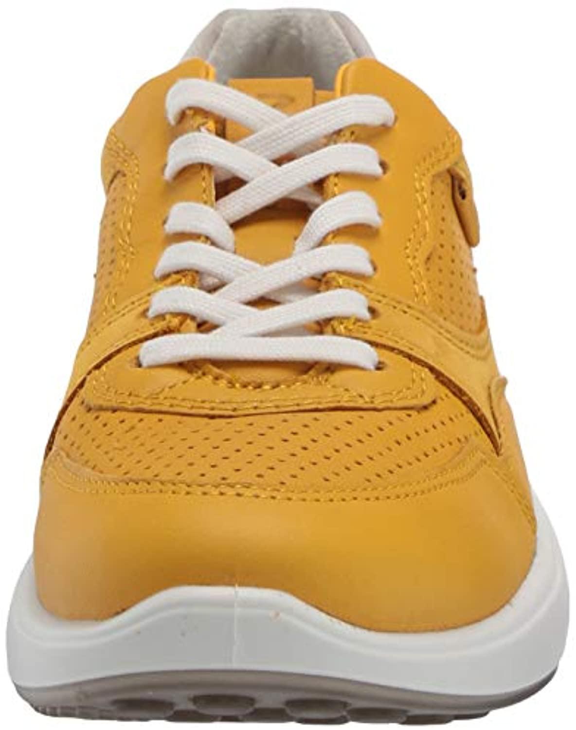Ecco Leather Soft 7 Runner Sneaker in Yellow - Save 54% - Lyst