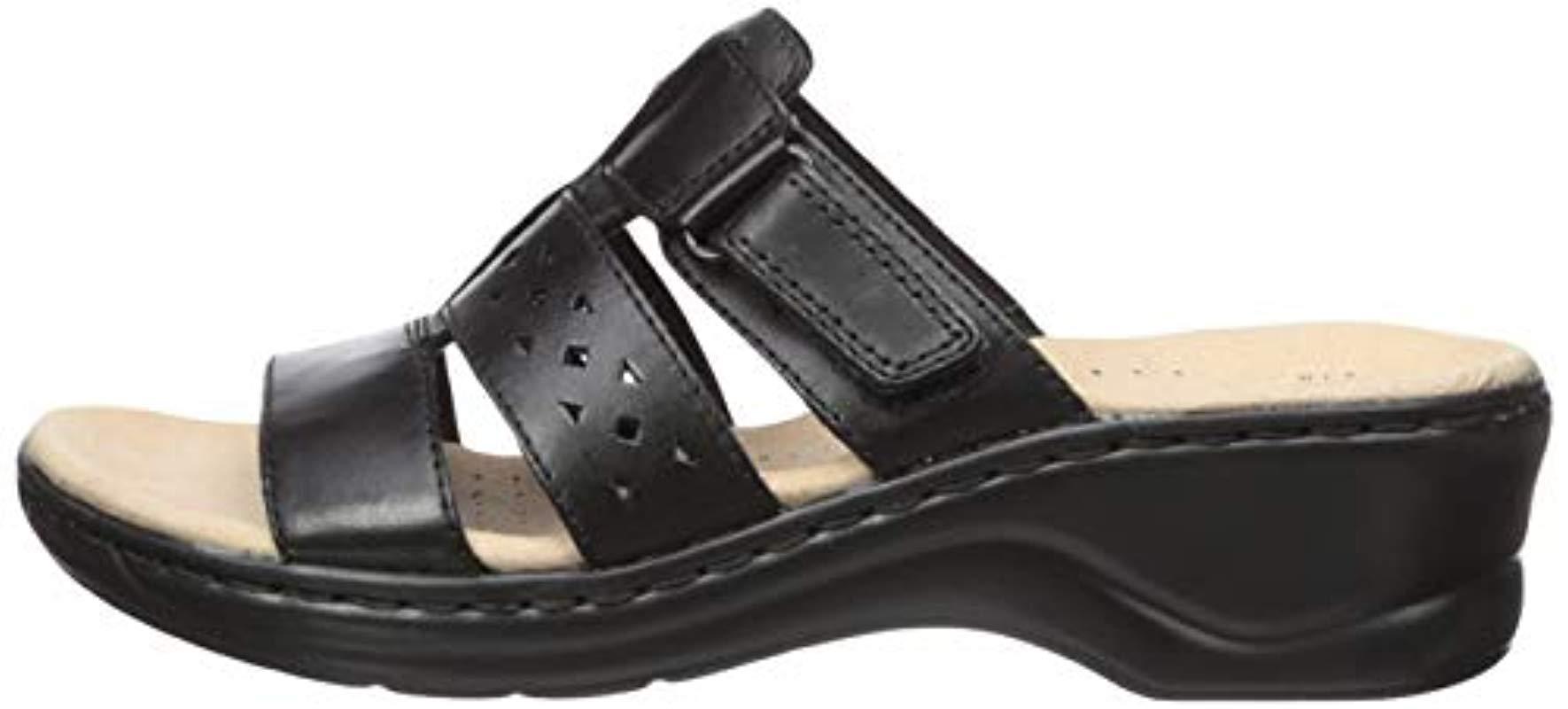 Clarks Leather Lexi Juno Sandal in 