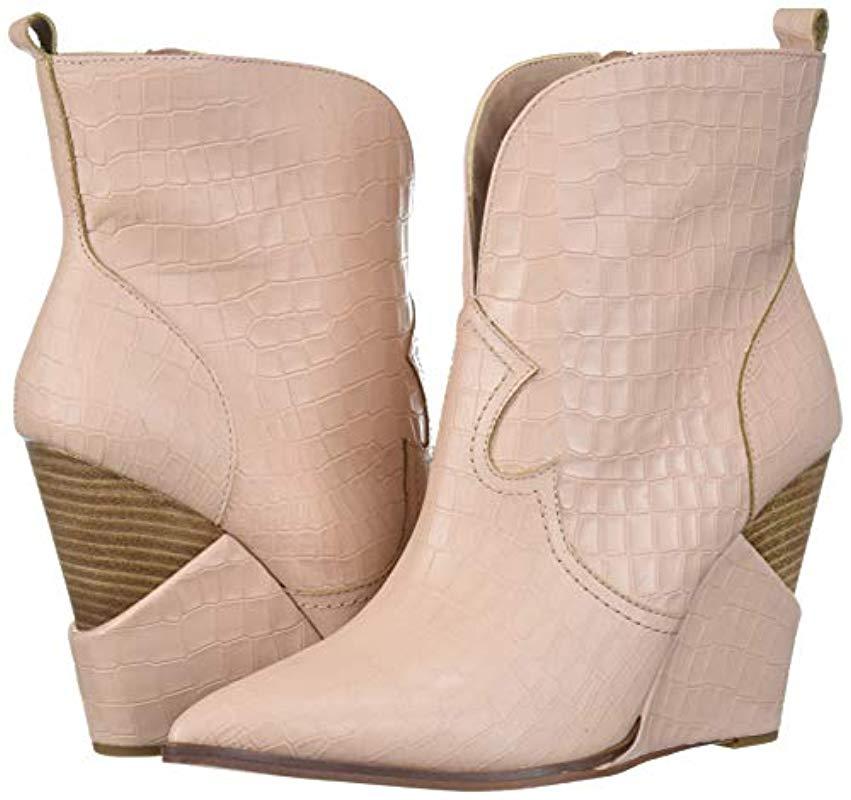 jessica simpson hilrie boot
