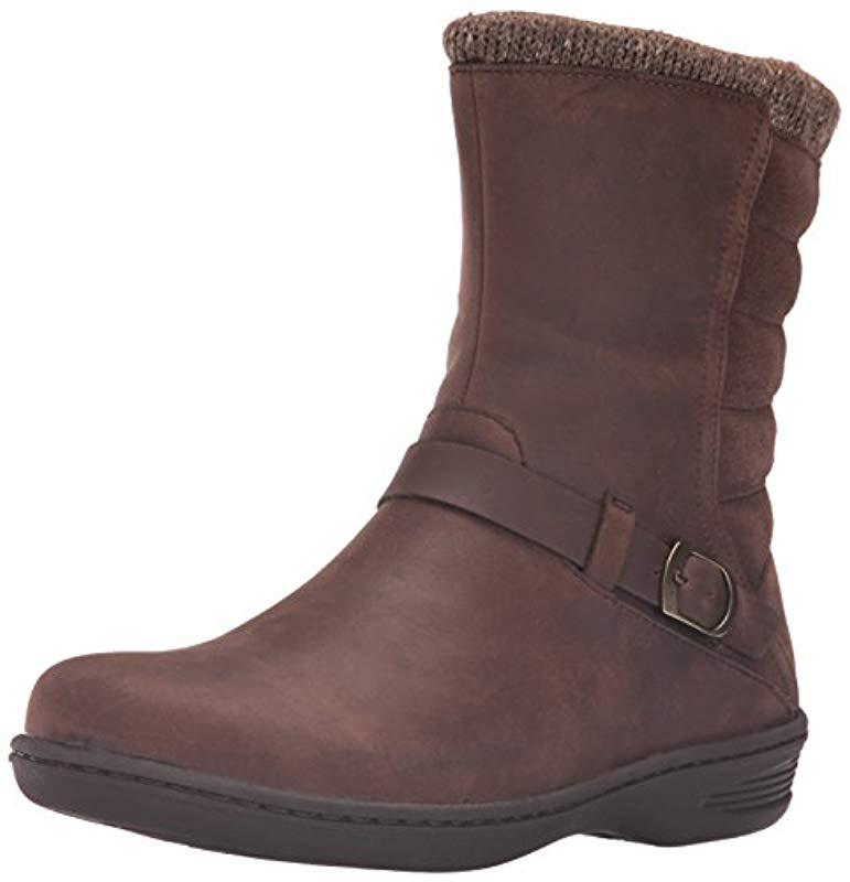 teva snow boot