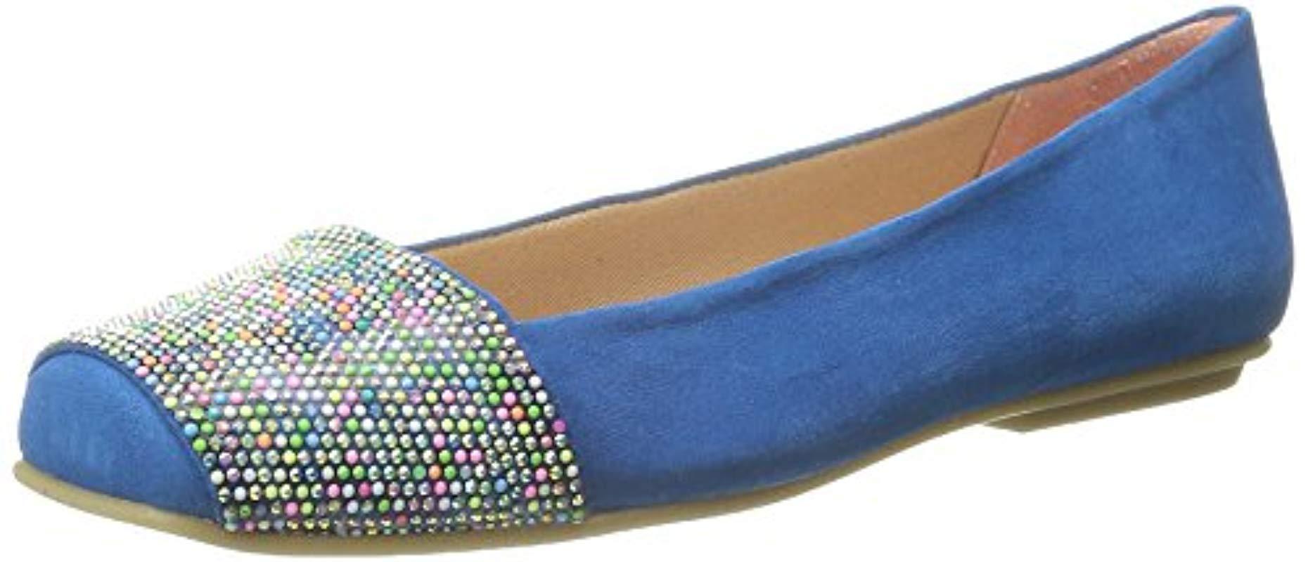 sole ballet flats