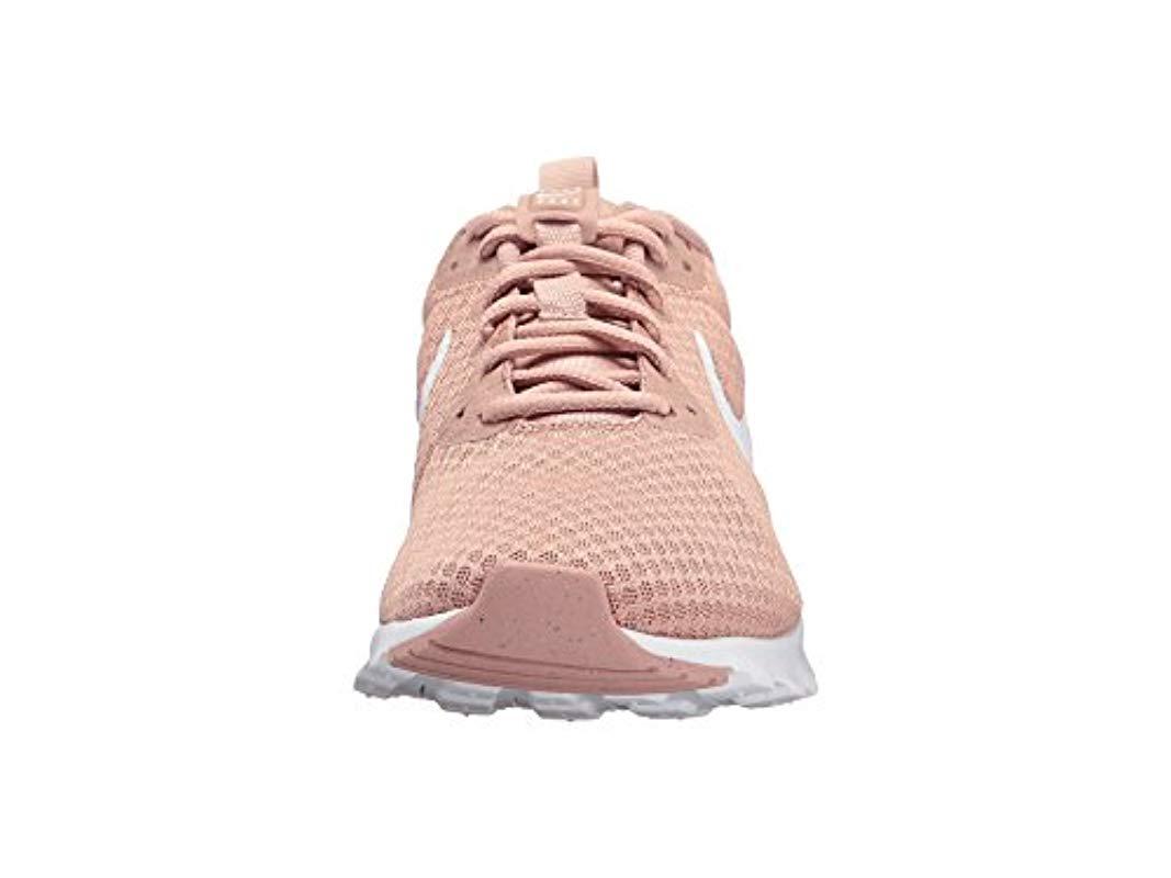 Nike Rubber Air Max Motion Lw Running Shoe in Particle Pink/White (Pink) |  Lyst