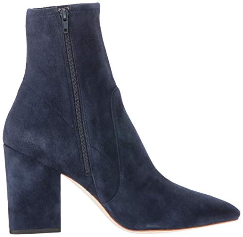 isla slim ankle bootie