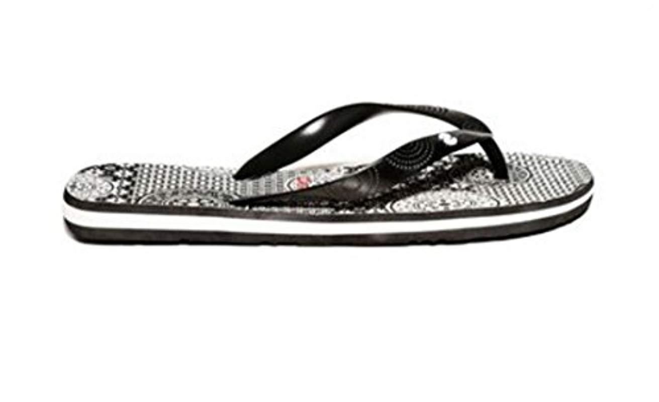 desigual flip flops