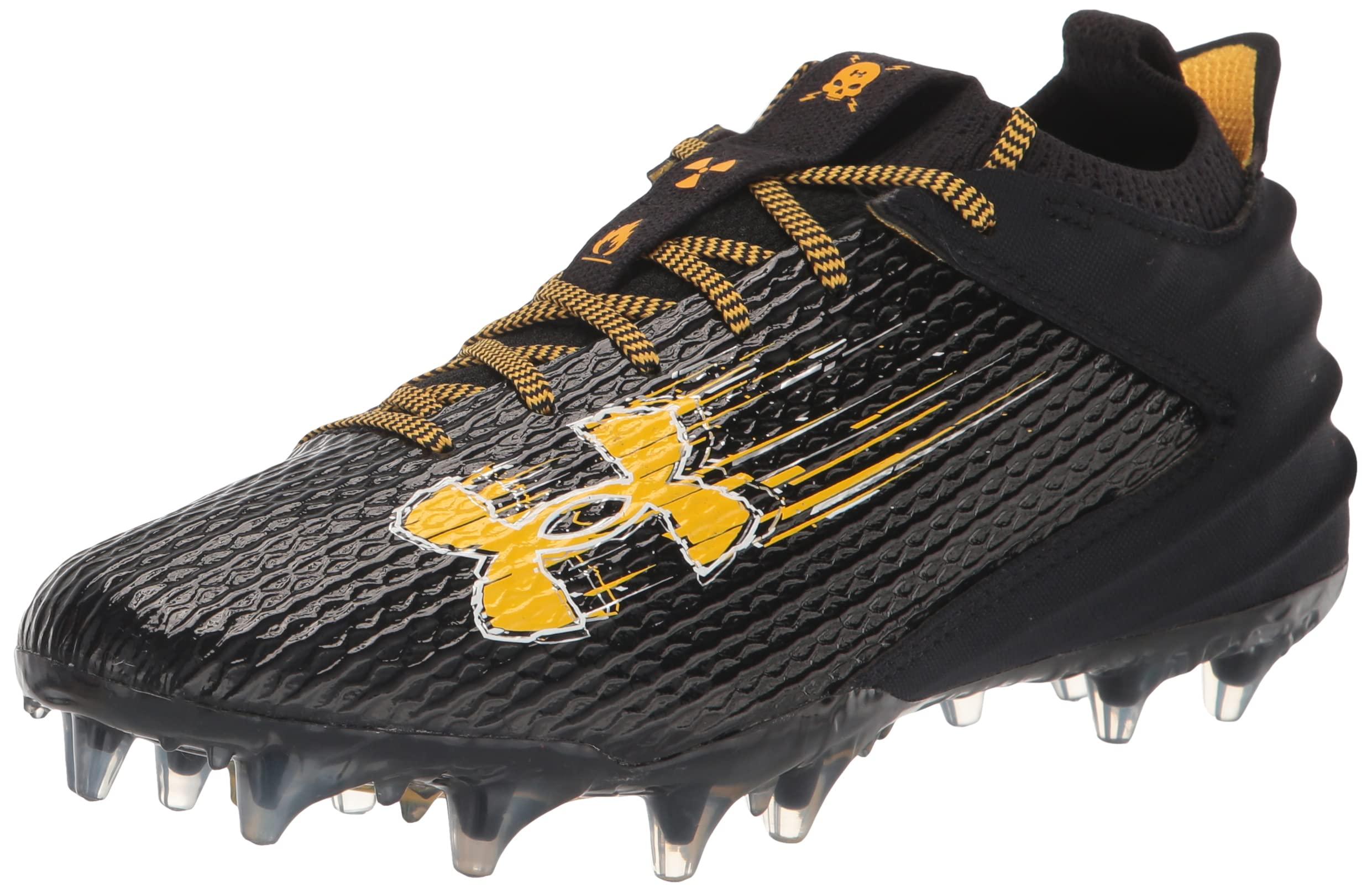 Under Armour Blur Smoke 2.0 Molded Cleat Football Shoe, in Black for