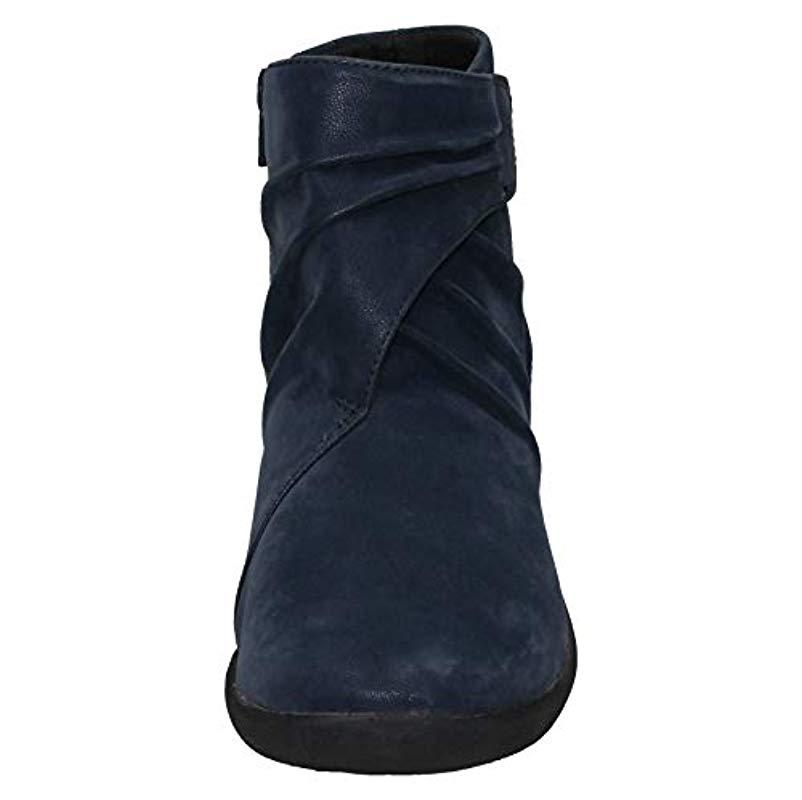 Clarks Ladies Cloud Steppers Ankle Boots Sillian Tana in Blue Lyst UK
