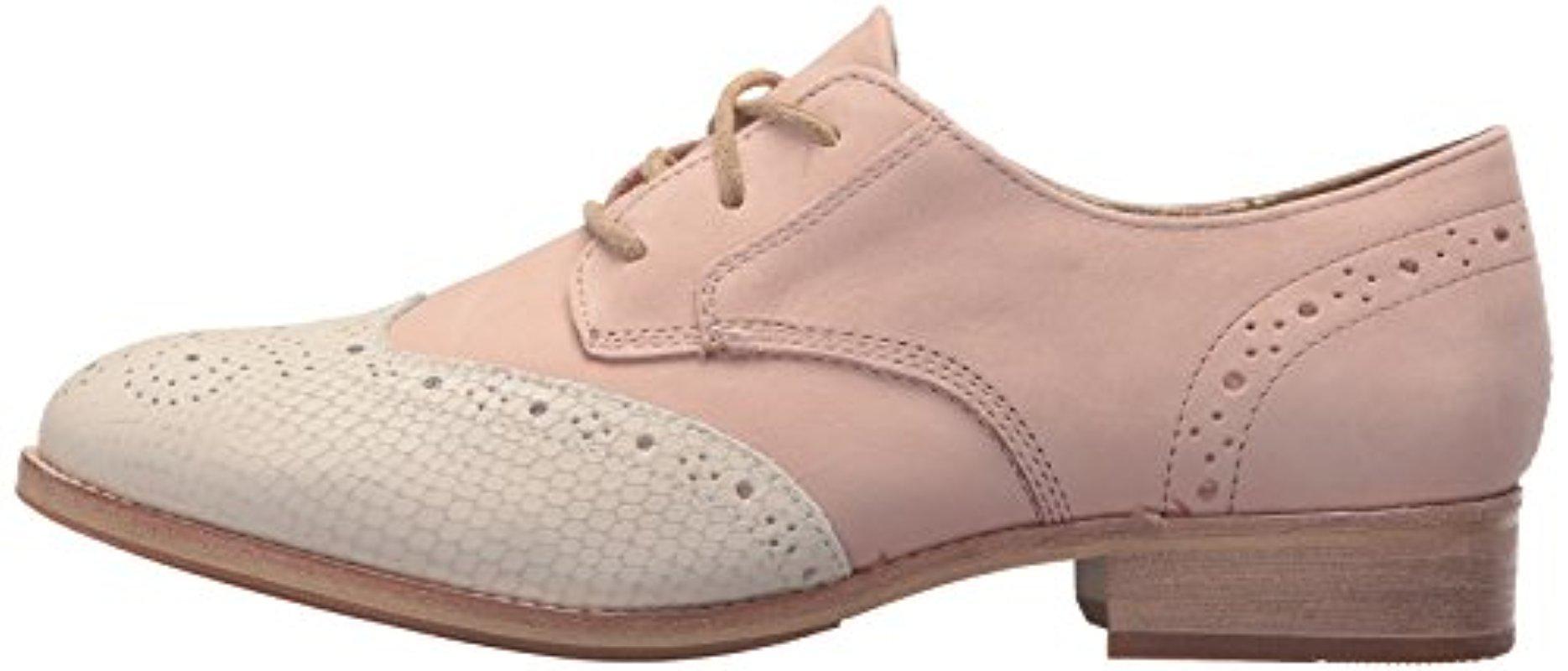 caterpillar women's reegan ii wingtip dress oxford