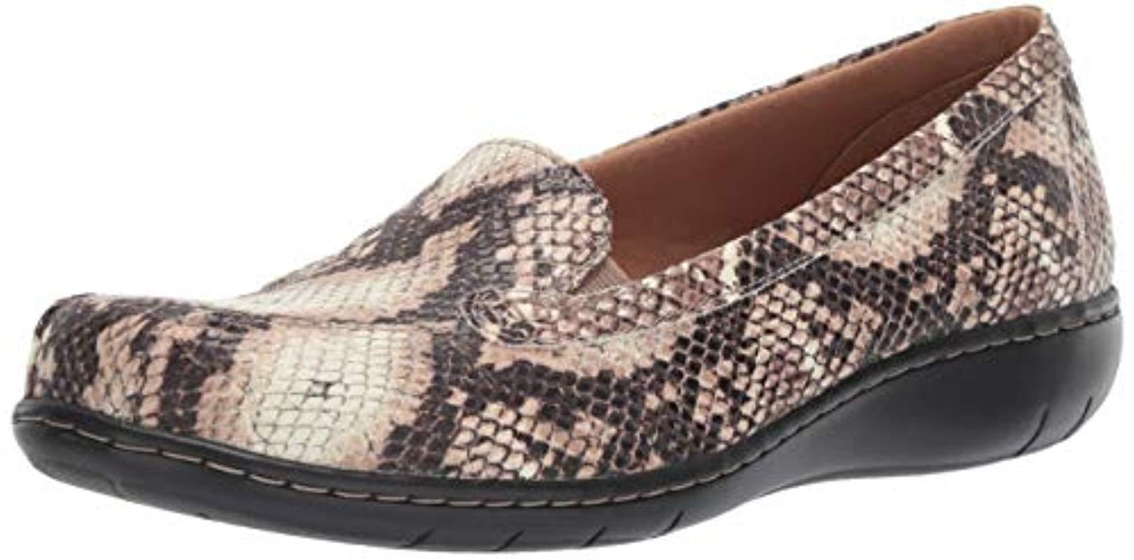clarks women's bayou q loafer