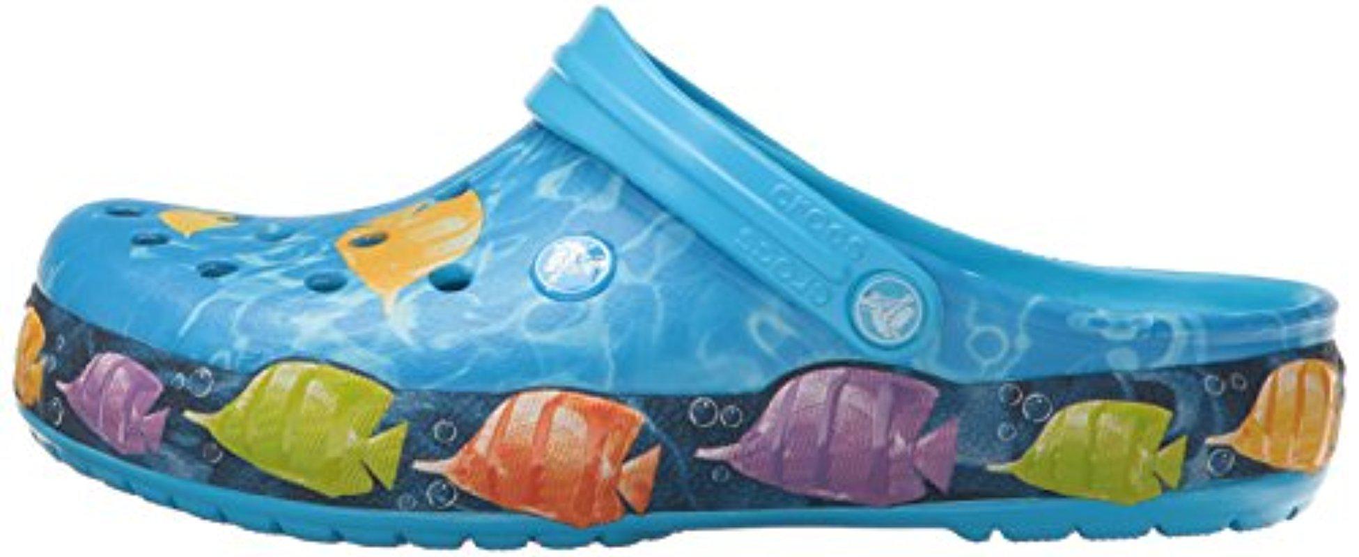 fish crocs