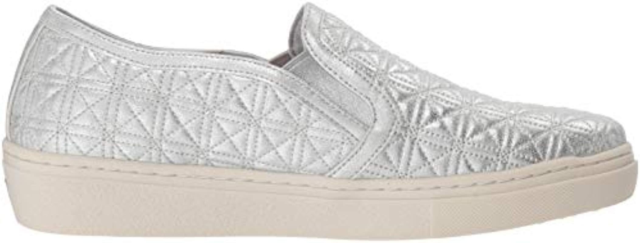 skechers quilted slip on