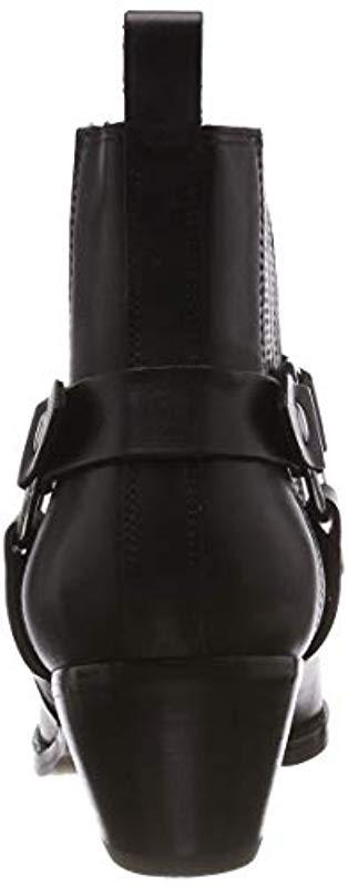 steve madden powerful boots