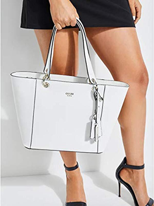 Guess Kamryn Tote in White - Lyst