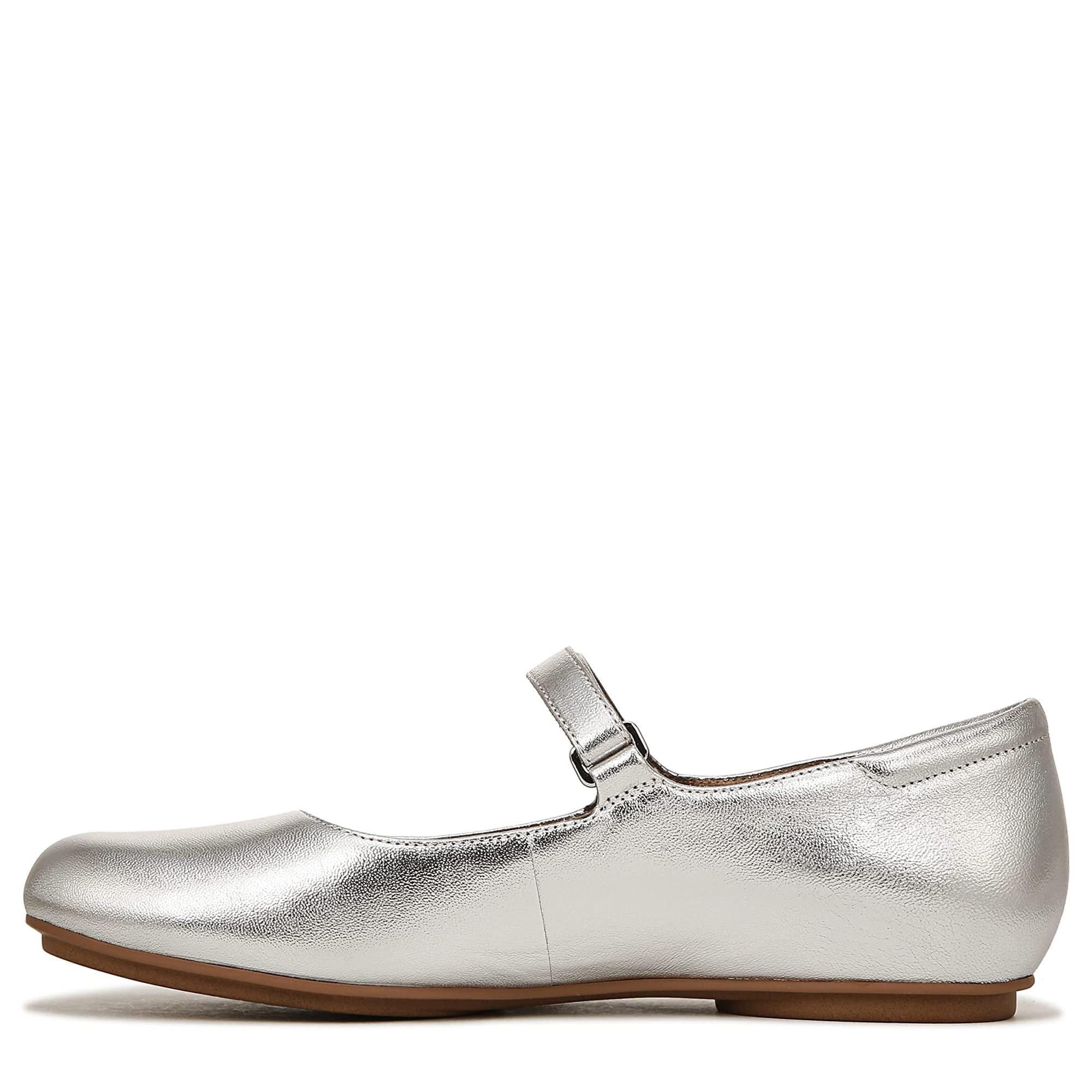 Naturalizer Maxwell-mj Mary Jane Round Toe Ballet Flats in White | Lyst