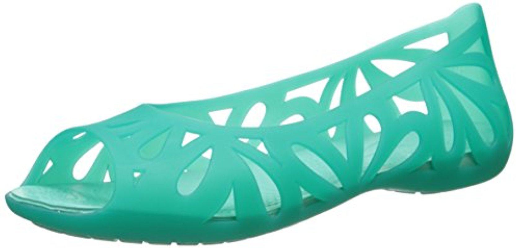 crocs adrina iii