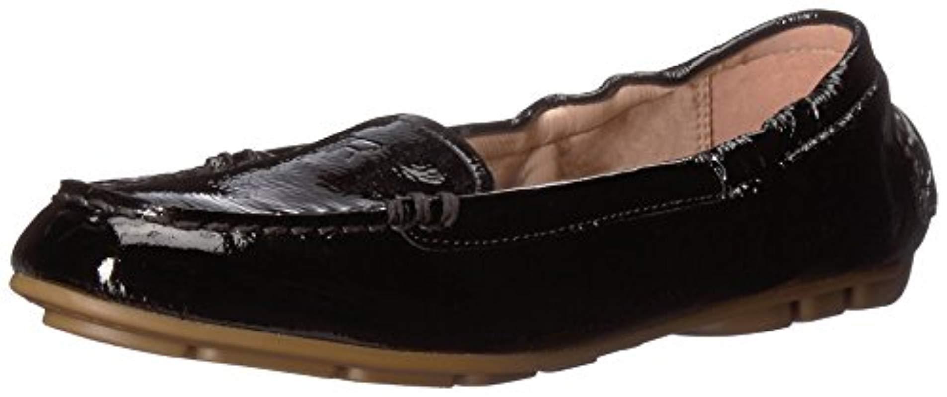 Taryn Rose Womens Kristine Driving Style Loafer 