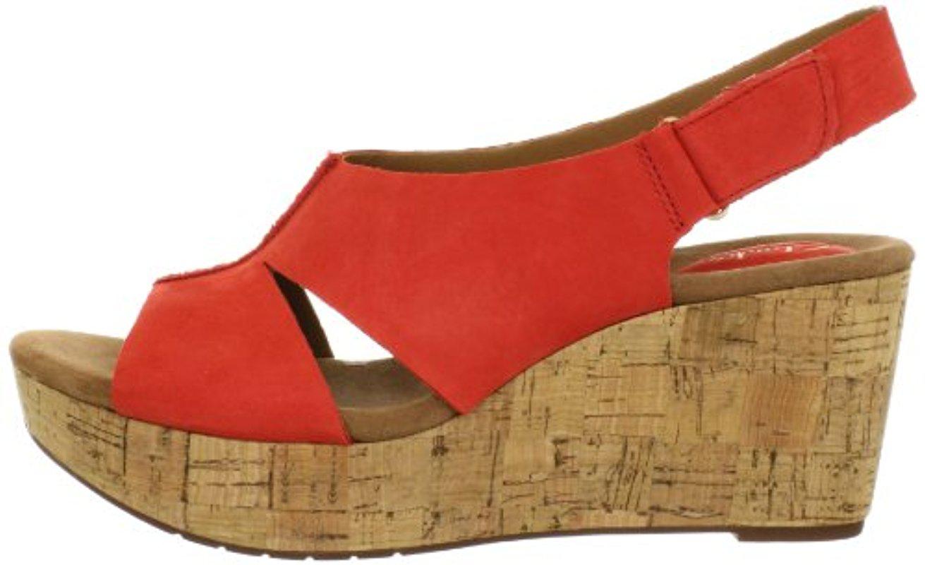 clarks artisan caslynn lizzie leather wedge sandals with backstrap