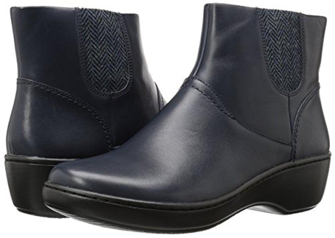 navy boots clarks