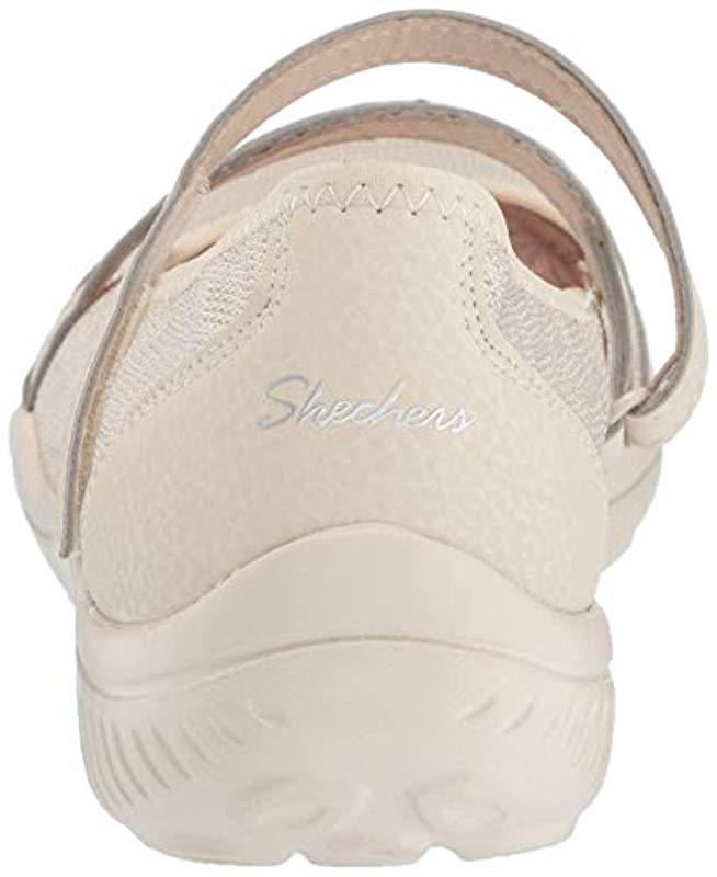 skechers be lite eyes on me