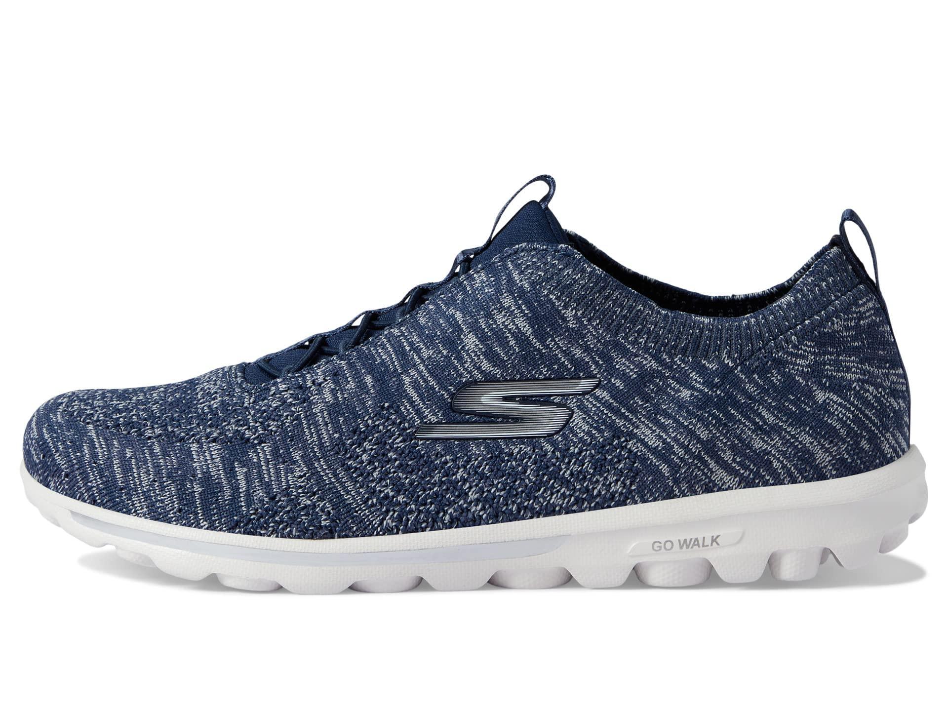 Skechers Go Walk Classic-radiant Moon Sneaker in Blue | Lyst