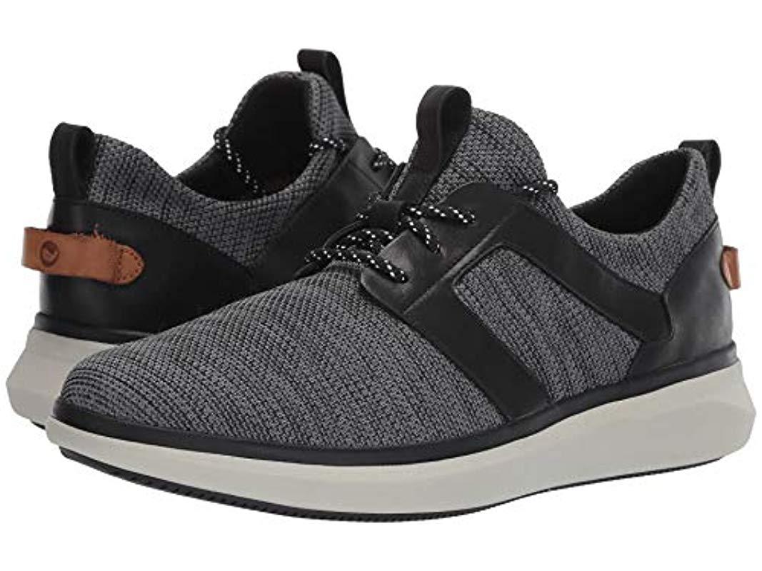 un globe lace clarks