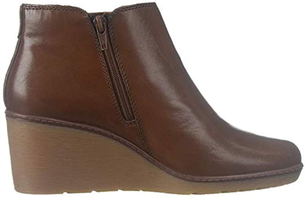 clarks hazen flora wedge bootie