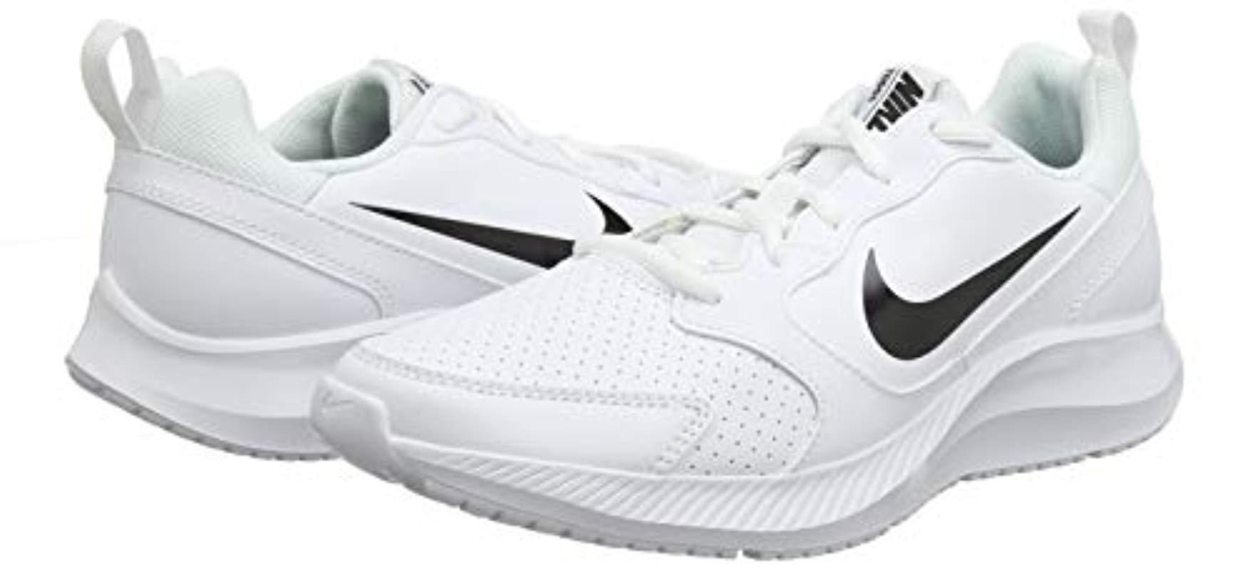 Nike Todos Training Shoes in White for Men - Lyst