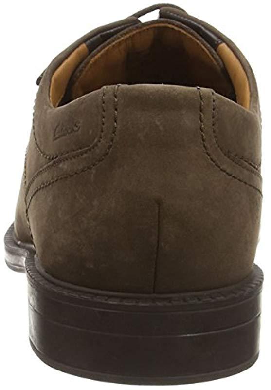 clarks chilverwalkgtx