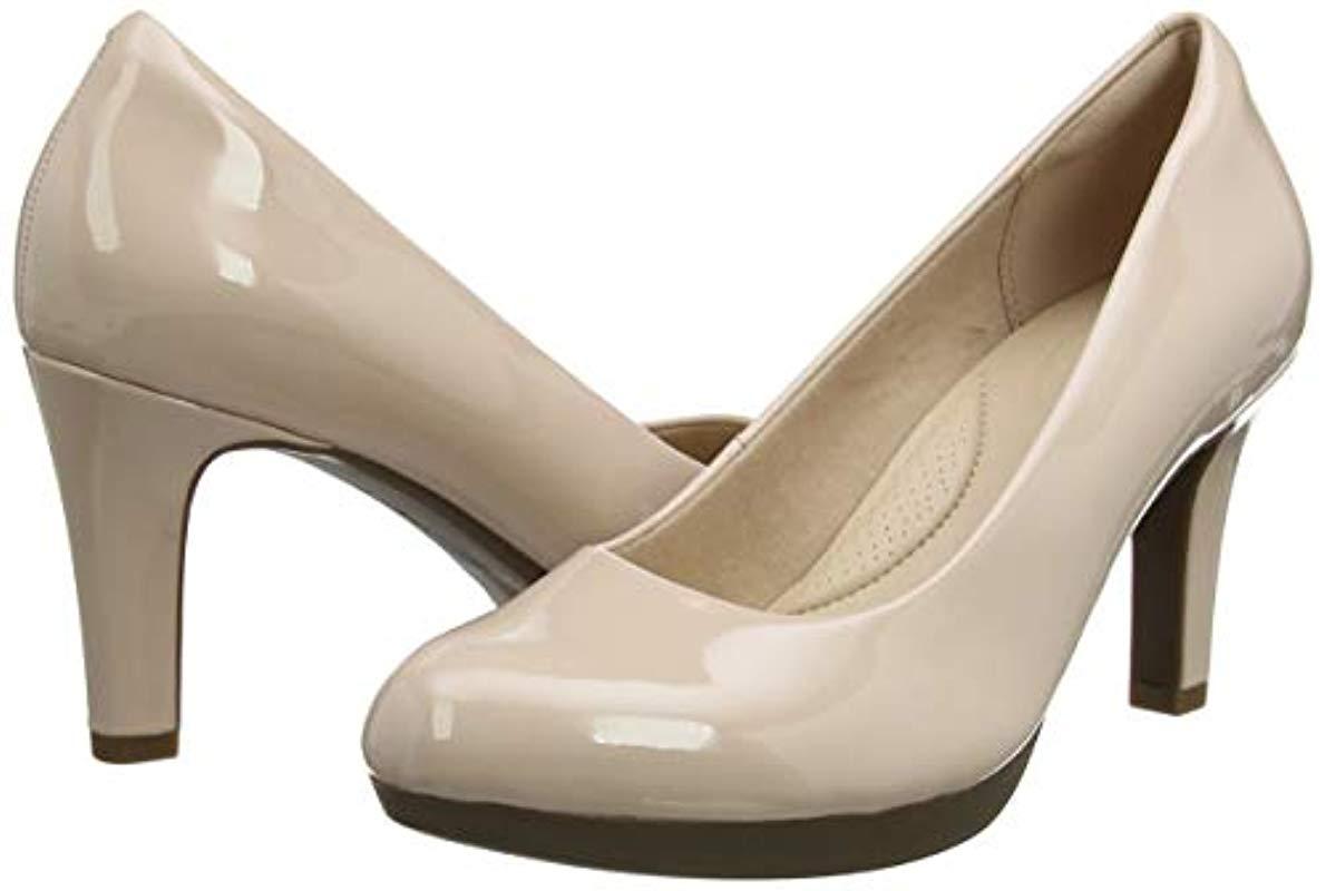 clarks adriel viola pump