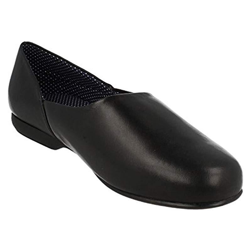 clarks house shoes mens