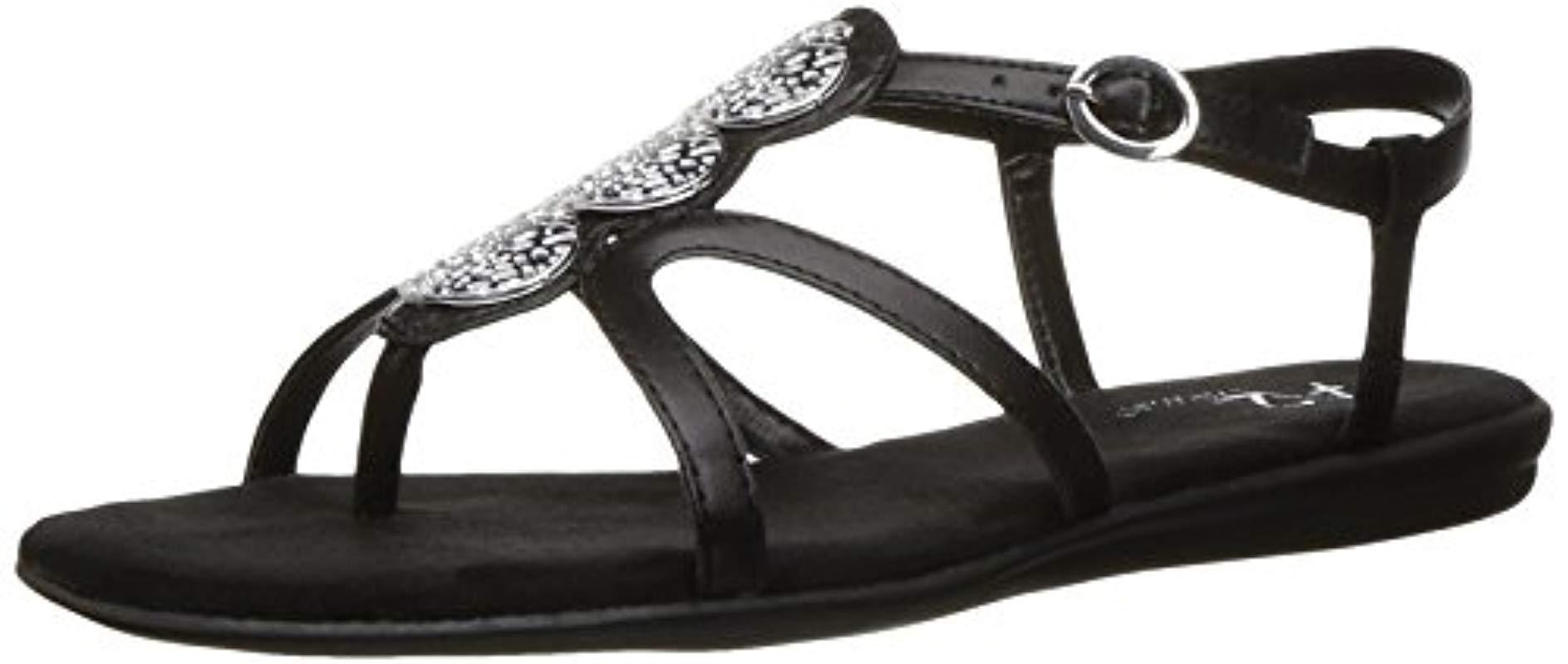A2 aerosoles shop flats