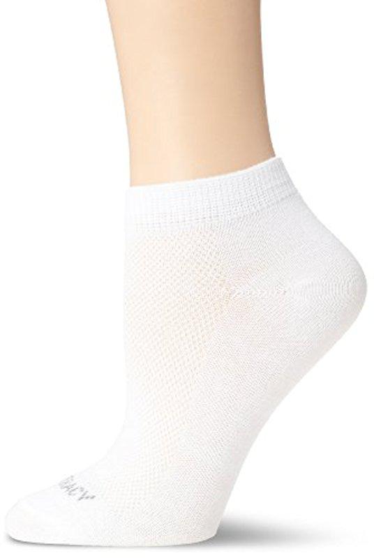 Ellen Tracy 6 Pack Quarter Socks in White - Lyst