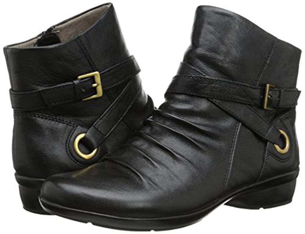 naturalizer cycle boots
