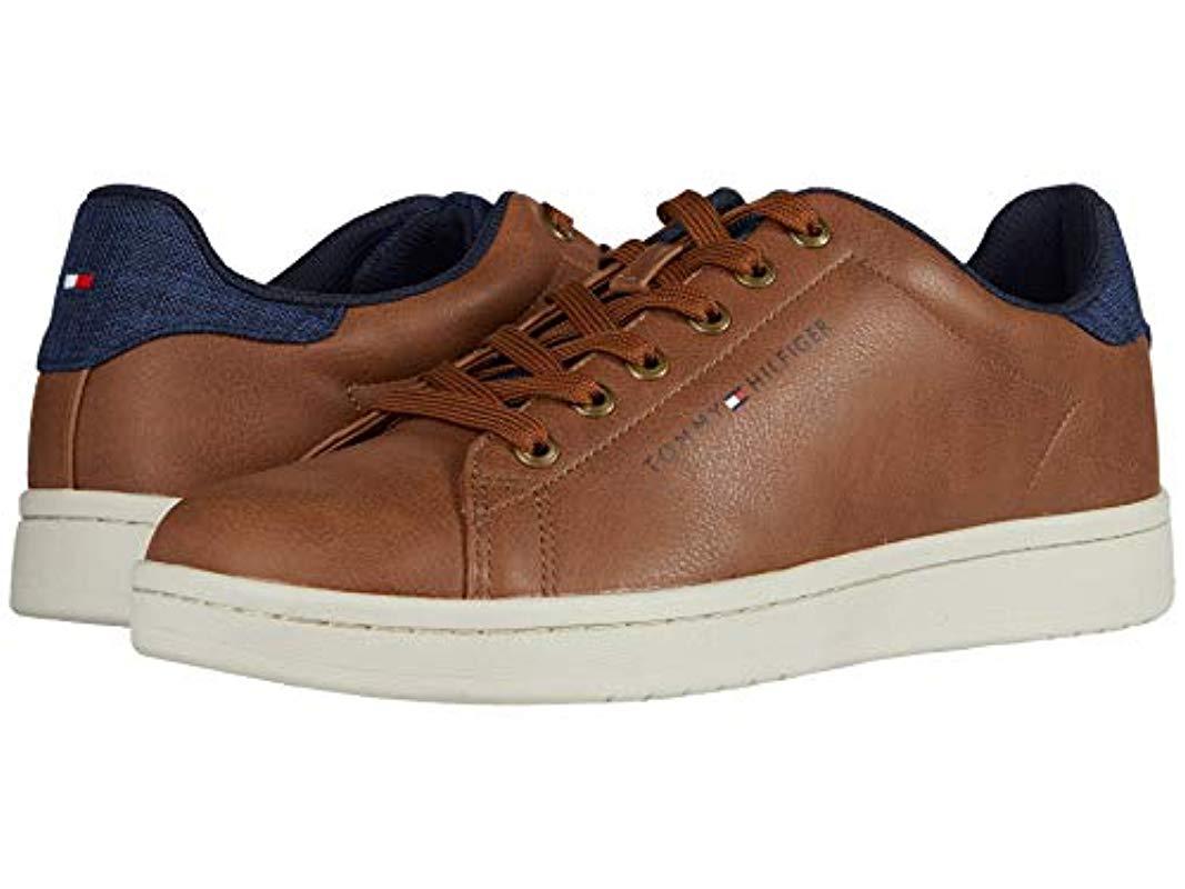 tommy hilfiger loyal sneaker