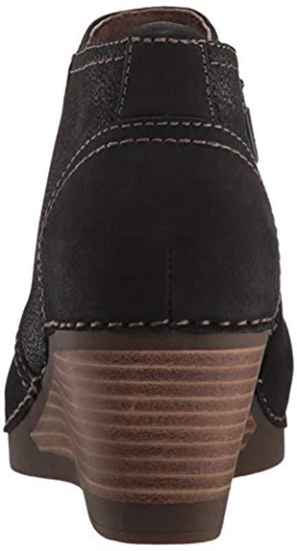 dansko susan nubuck leather wedge bootie