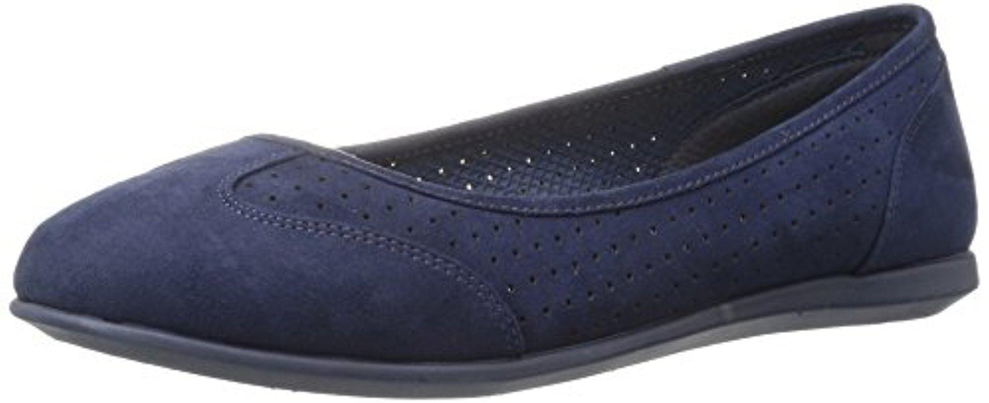aerosoles navy flats