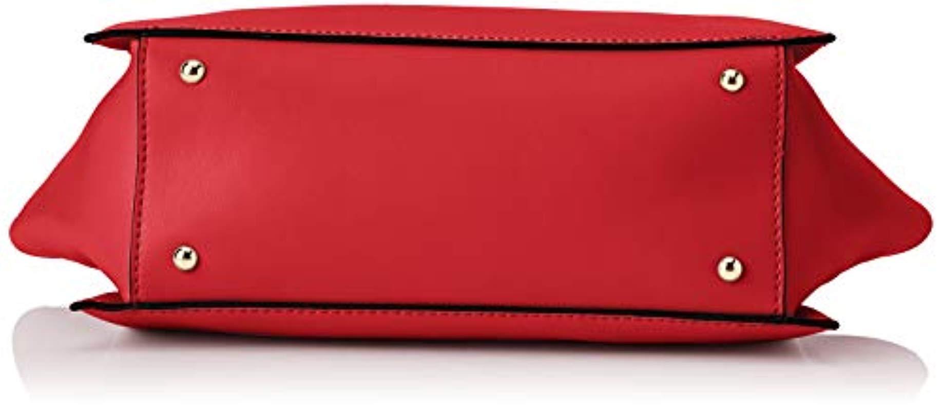 lenia girlfriend satchel