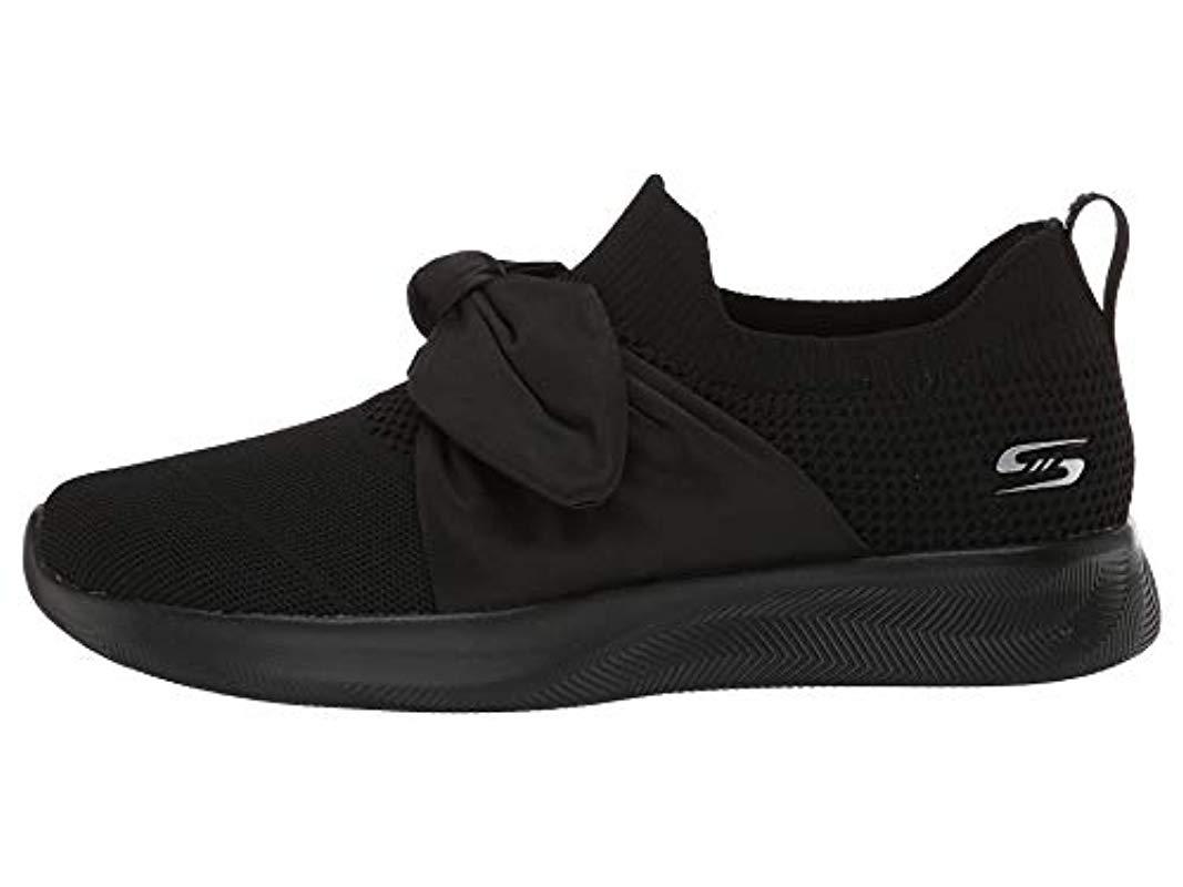 bow skechers