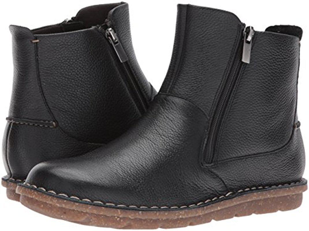 clarks women's tamitha flower boot