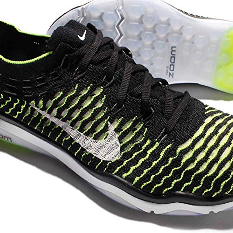 nike flyknit running trainers
