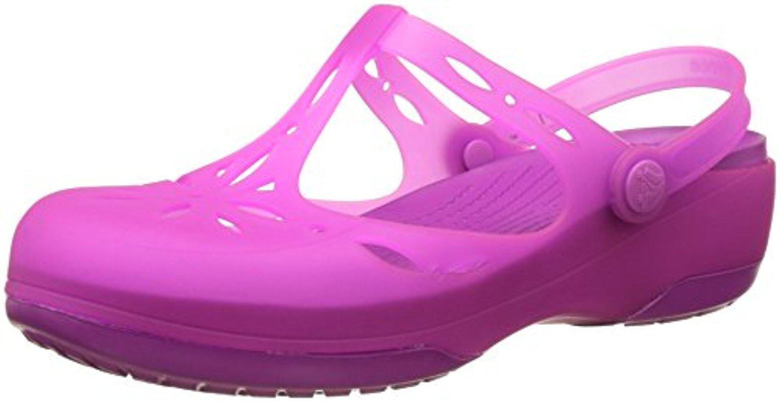 crocs carlie cutout