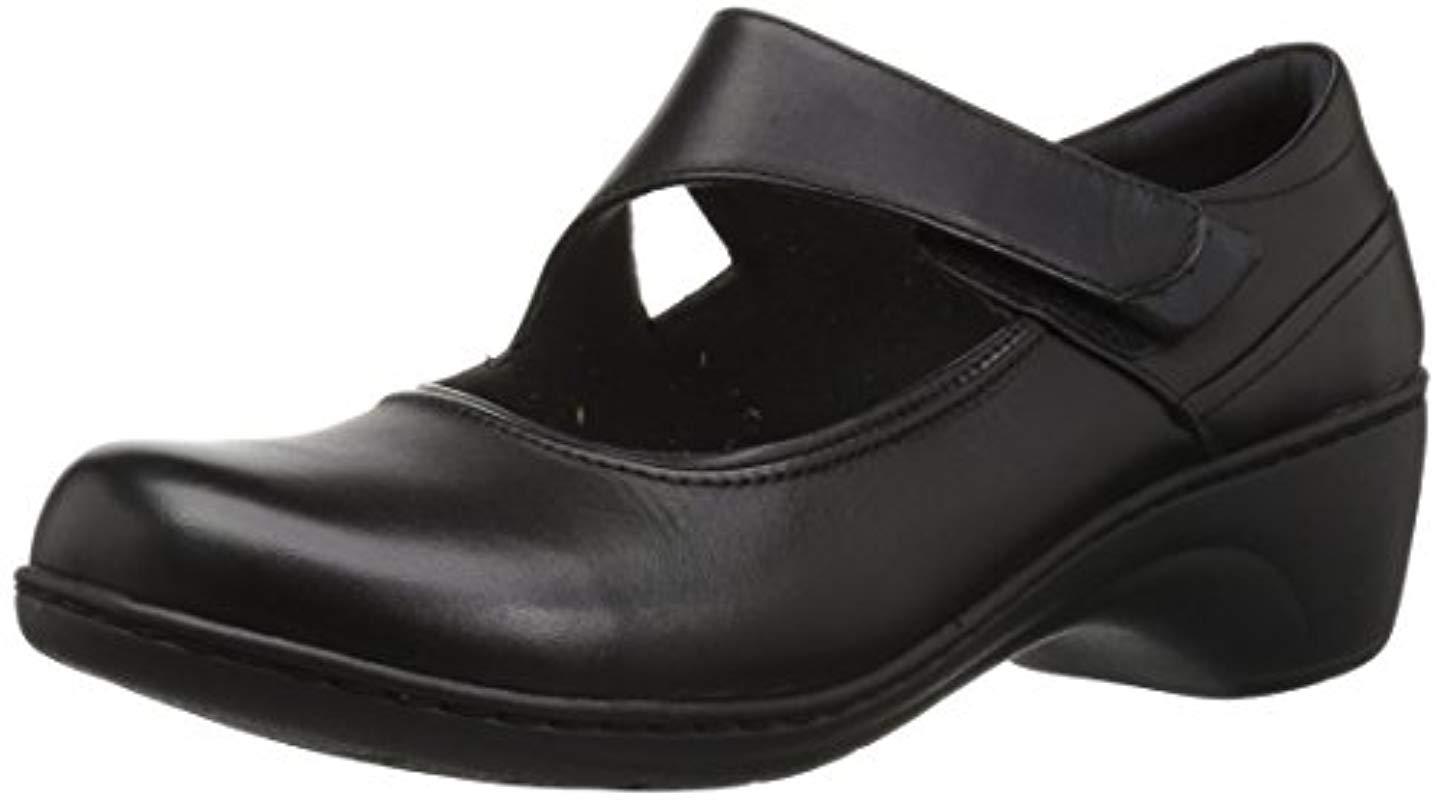 Clarks Channing Penny Mary Jane Flat in Black | Lyst