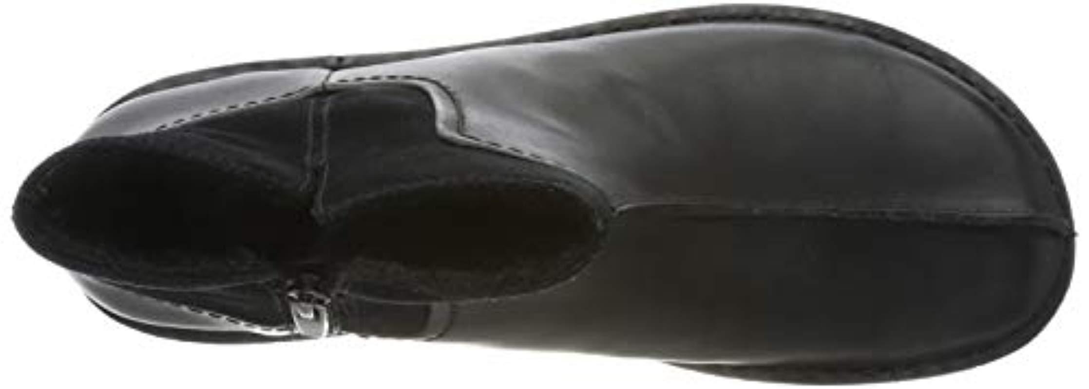 clarks funny mid boots