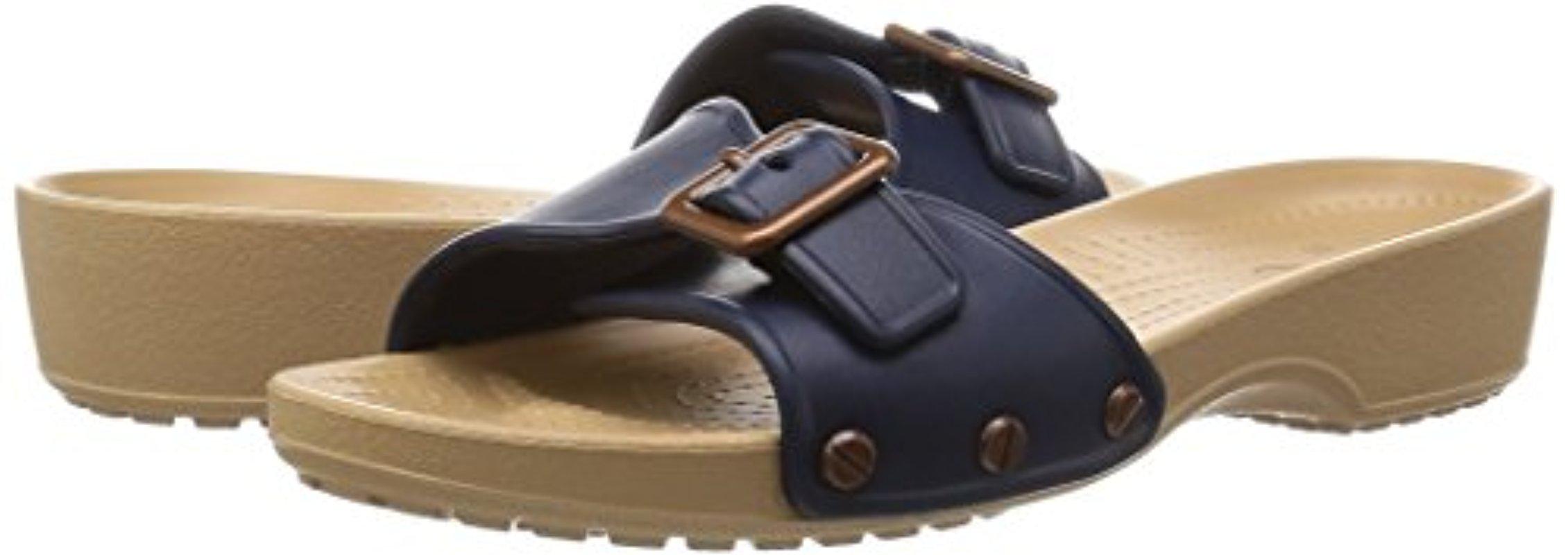 crocs women's sarah w wedge sandal