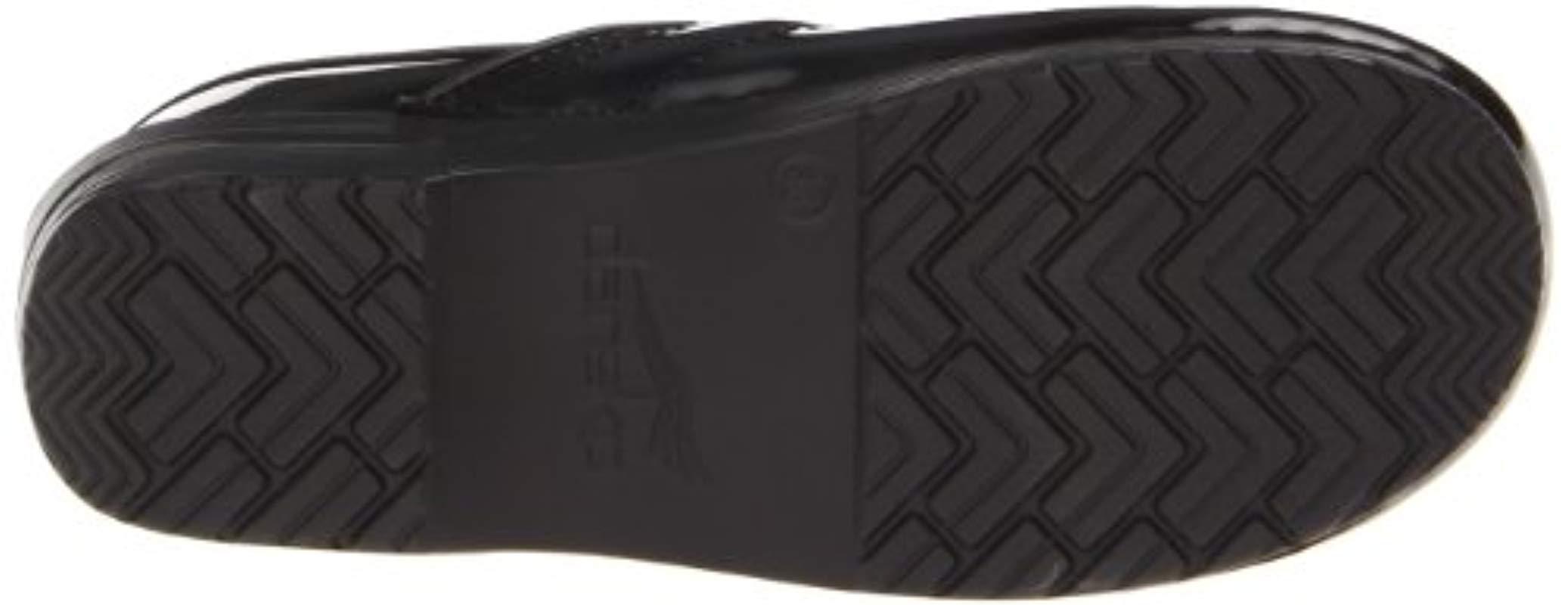 dansko 40 wide
