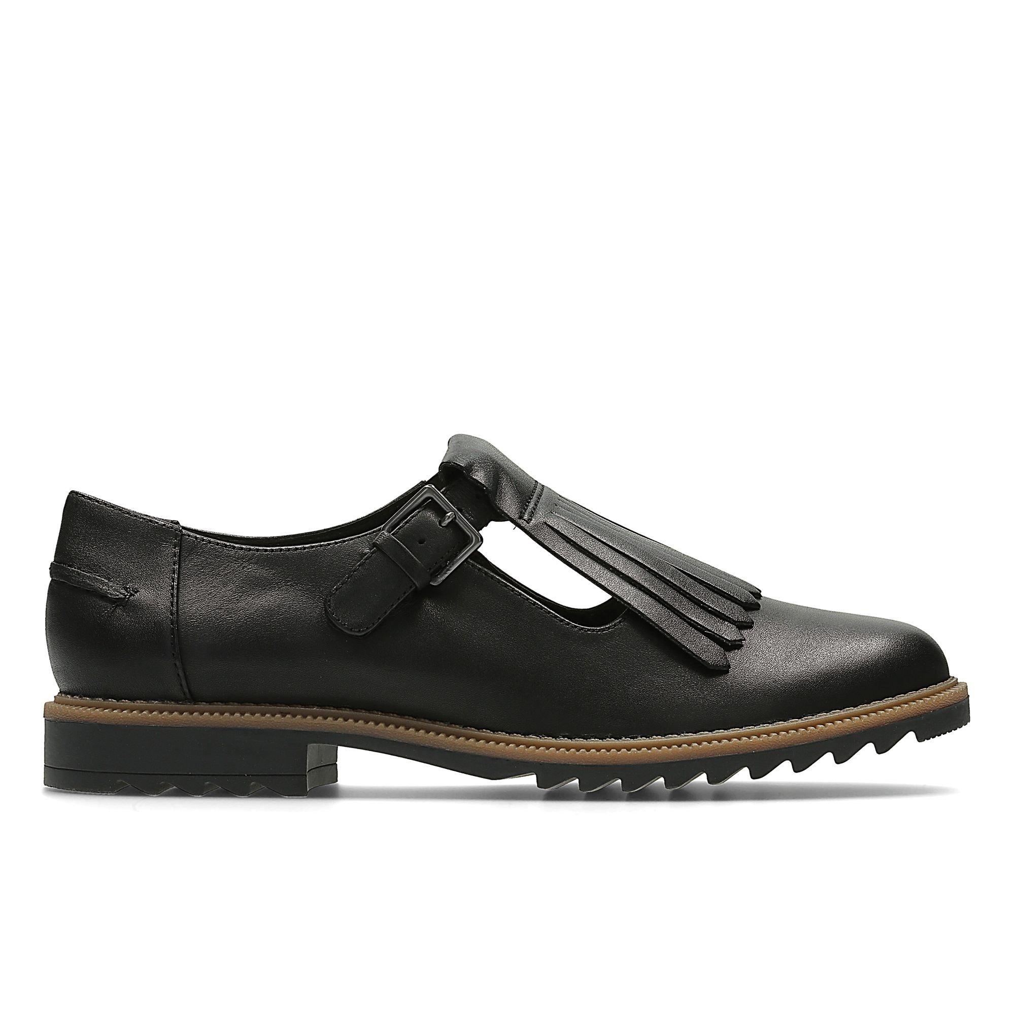 clarks griffin mia wide fit