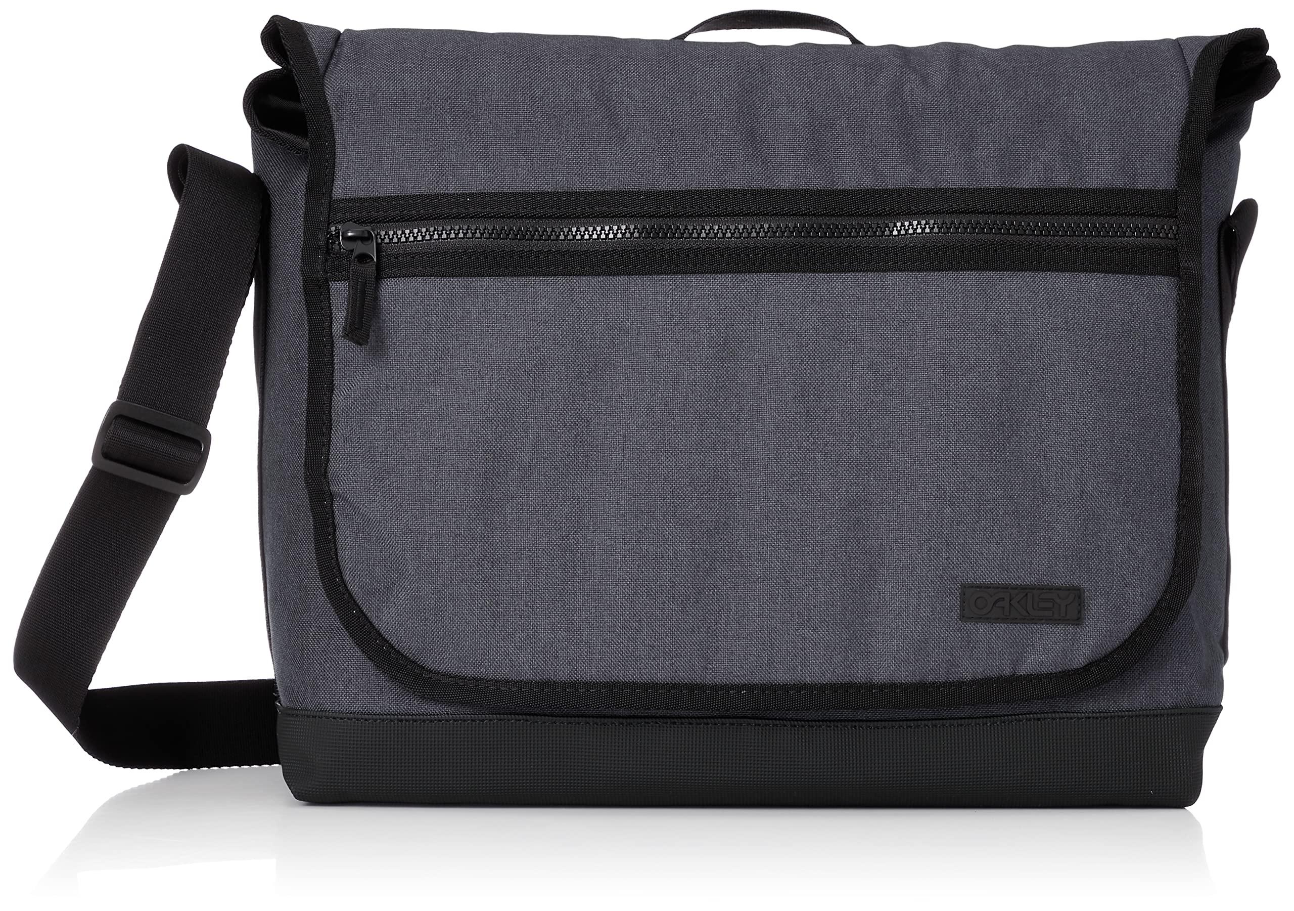 Oakley Transit Messenger Bag in Black | Lyst