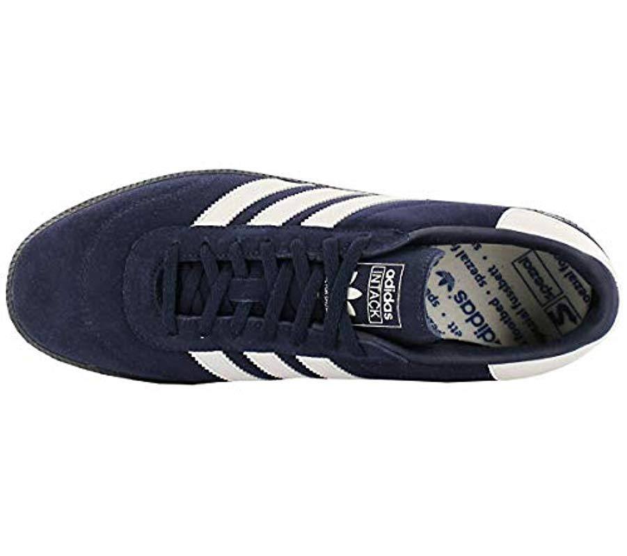 adidas intack