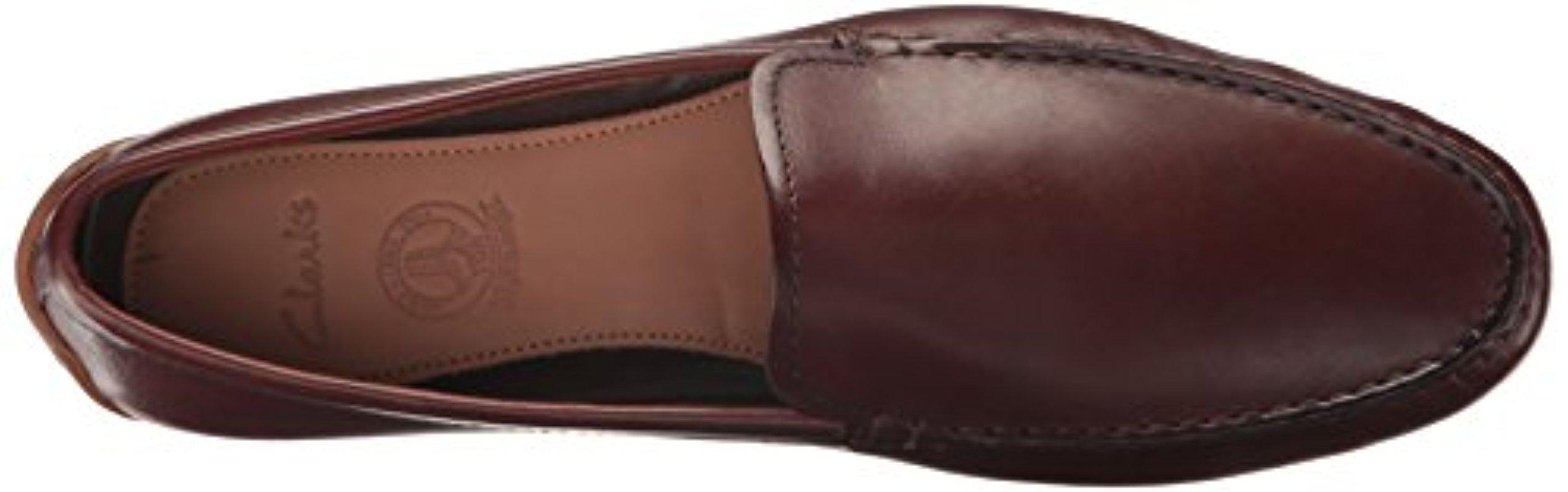 clarks reazor edge loafers